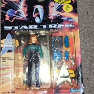 Vintage 1994 Beverly Crusher Star Trek Toy